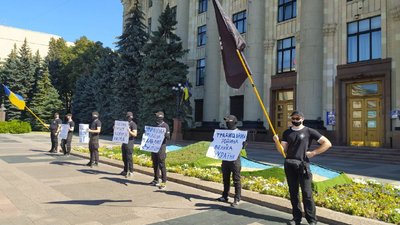У Харкові відбувся Автопрайд ЛГБТ-спільноти: без провокацій, але з протестами У Харкові відбувся Автопрайд ЛГБТ-спільноти: без провокацій, але з протестами