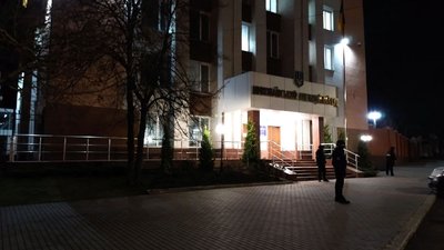 У Миколаєві перевіряють інформацію про замінування суду У Миколаєві перевіряють інформацію про замінування суду
