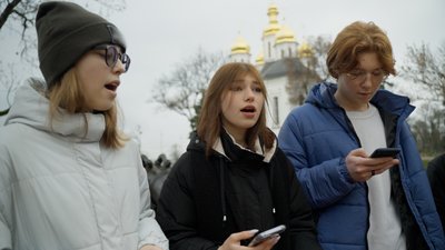 У Чернігові студенти музичного коледжу проводять репетиції на Валу через брак майданчиків для виступу У Чернігові студенти музичного коледжу проводять репетиції на Валу через брак майданчиків для виступу
