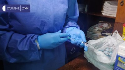 В Охтирці щепили вакциною Pfizer 78 пацієнтів психоневрологічного диспансеру В Охтирці щепили вакциною Pfizer 78 пацієнтів психоневрологічного диспансеру