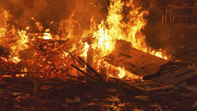 Пожежа на прикордонні Чернігівщини внаслідок обстрілів РФ 12 вересня 2025 року