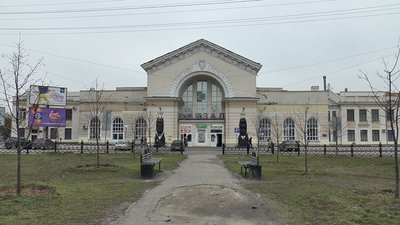 Тимчасова ізоляція: на полтавському вокзалі облаштували кімнату для хворих на коронавірус