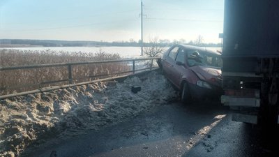Троє лучан травмувалися в аварії на Львівщині Троє лучан травмувалися в аварії на Львівщині