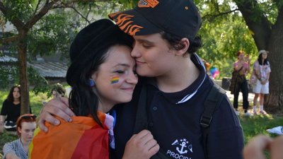 В Одесі стартувала хода ЛГБТ-фестивалю. Текстовий онлайн В Одесі стартувала хода ЛГБТ-фестивалю. Текстовий онлайн