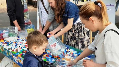 В Одесі під час екофестивалю зібрали понад 2 тонни сміття В Одесі під час екофестивалю зібрали понад 2 тонни сміття