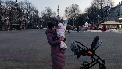 У Тернополі замість ялинки встановлять Різдвяну шопку та резиденцію Миколая У Тернополі замість ялинки встановлять Різдвяну шопку та резиденцію Миколая