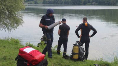 Рятувальники розмінували територію села Бездрик на Сумщині