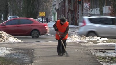 Прокидається о третій ранку заради роботи. Двірничка з Черкас Валентина Кузьменко