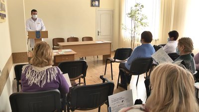 Протидія хворобам: лучан вчили, як подолати коронавірусну хворобу та туберкульоз Протидія хворобам: лучан вчили, як подолати коронавірусну хворобу та туберкульоз