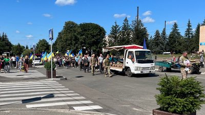 Прощання з Валерієм Гребенем у селі Пекурівка на Городнянщині Прощання з Валерієм Гребенем у селі Пекурівка на Городнянщині