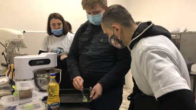 Пекарню для реабілітаційного центру "Дорога життя" відкрили на Закарпатті Пекарню для реабілітаційного центру "Дорога життя" відкрили на Закарпатті