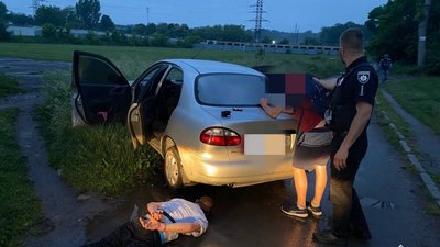 У Львові розшукали водія, який збив чоловіка і 2-річну дитину та втік з місця події