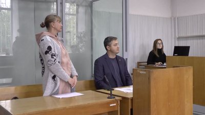 Жительку Миколаєва звинувачують у колабораційній діяльності. Відбулося засідання суду