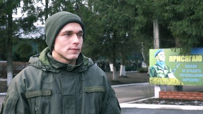 "Таку кількість звільняють вперше". На Вінниччині 60 нацгвардійців вирушили додому "Таку кількість звільняють вперше". На Вінниччині 60 нацгвардійців вирушили додому