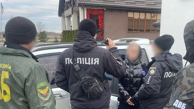 суд, перепрпалення чоловіків призовного віку за кордон