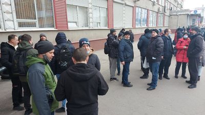 У Харкові протестували працівники метрополітену У Харкові протестували працівники метрополітену