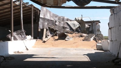 Руйнування та збитки. Як селище Тернувате відновлюють після російських обстрілів