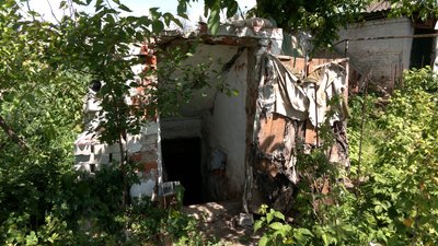 Погріб у якому ховався чоловік Погріб у якому ховався чоловік