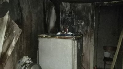 З пожежі у багатоквартирному будинку на Волині врятували жінку