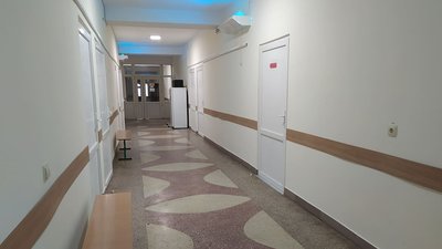 У лікарнях Львівщини почали згортати "ковідні" відділення