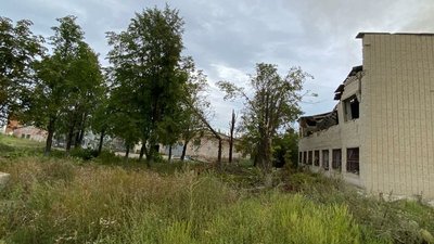Російські війська обстріляли склади агрофірми у Золочівській громаді Харківщини Російські війська обстріляли склади агрофірми у Золочівській громаді Харківщини