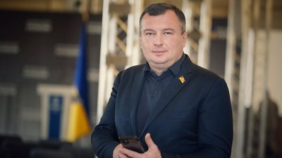 Хто з нардепів від Чернігівщини подав електронну декларацію, та хто не бачить в цьому сенсу Хто з нардепів від Чернігівщини подав електронну декларацію, та хто не бачить в цьому сенсу