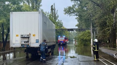 Негода 30 вересня в Одесі, ДСНС, ліквідація наслідків