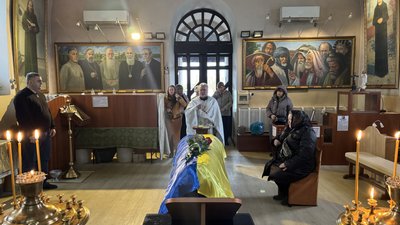Херсон, загинув військовий, прощання з бійцем