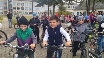 "Крути педалі": на Волині відбувся велозаїзд на підтримку переселенців "Крути педалі": на Волині відбувся велозаїзд на підтримку переселенців