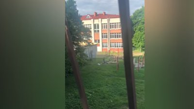 У Львові чоловік стріляв із пневматичної зброї на території школи