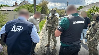 Затримання підозрюваних в організації дезертирства, травень 2026 року