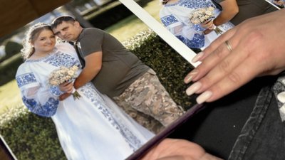 Весільне фото Дениса Заколодного та його дружини Яни