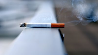 На Житомирщині через паління у ліжку загинула 60-річна жінка