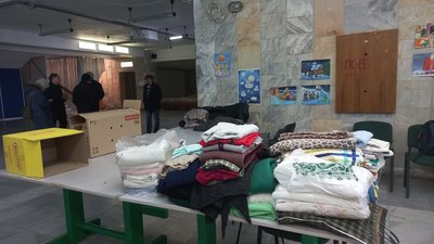 Речі, які збирають для переселенців Речі, які збирають для переселенців
