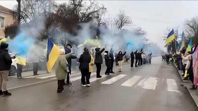 Автопробіг на підтримку військовополонених та безвісти зниклих захисників у Вознесенську