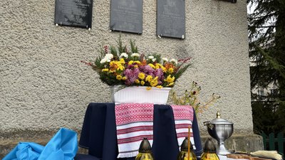 кременець, меморіальні дошки, ліцей імені Нестора Літописця
