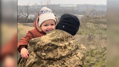 500 кілометрів до тата-військового: маленька Софія з Броварів приїхала до Запоріжжя