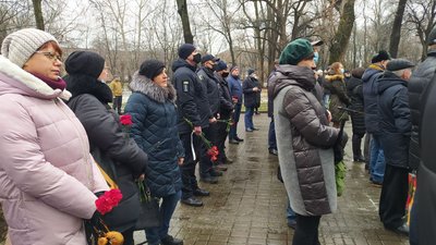 У Черкасах ушанували учасників ліквідації наслідків аварії на ЧАЕС У Черкасах ушанували учасників ліквідації наслідків аварії на ЧАЕС