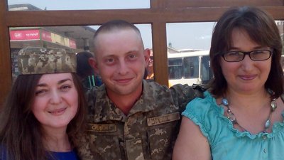 В Івано-Франківську попрощалися з бійцем "десятки" та колишнім працівником Суспільного Сергієм Силкіним В Івано-Франківську попрощалися з бійцем "десятки" та колишнім працівником Суспільного Сергієм Силкіним