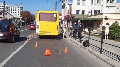 На Тернопільщині сталися чотири ДТП. Троє людей загинули На Тернопільщині сталися чотири ДТП. Троє людей загинули