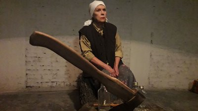 "Борщ" — на сцені театру. Нову "найсмачнішу" виставу планують показати у Сумах "Борщ" — на сцені театру. Нову "найсмачнішу" виставу планують показати у Сумах
