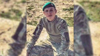 Загиблий військовий із Сокирян Олександр Харабара Загиблий військовий із Сокирян Олександр Харабара