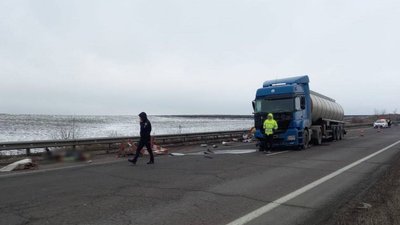 У поліції розповіли подробиці аварії на Черкащині, в якій загинули двоє дорожників У поліції розповіли подробиці аварії на Черкащині, в якій загинули двоє дорожників
