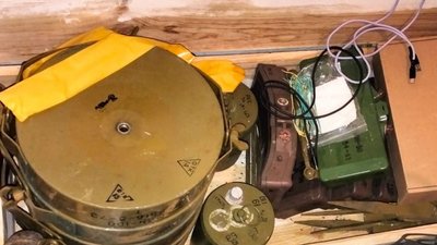 У Херсоні співробітники СБУ виявили схрон зі зброєю російської армії