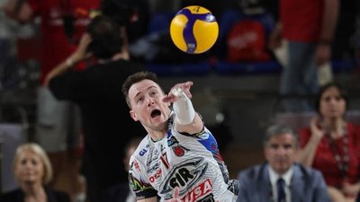 Олег Плотницький під час другої гри "Перуджі" у фіналі чемпіонату Італії