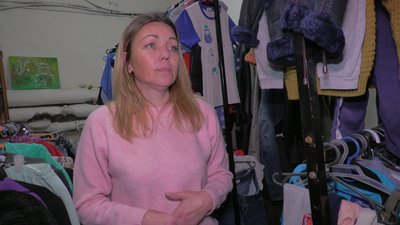 Безкоштовні речі для переселенців: у Запоріжжі працює соціальний магазин "Дари добро" Безкоштовні речі для переселенців: у Запоріжжі працює соціальний магазин "Дари добро"