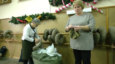 Як хореограф Тарас Гедзик в Івано-Франківську організував пошиття речей для військових Як хореограф Тарас Гедзик в Івано-Франківську організував пошиття речей для військових