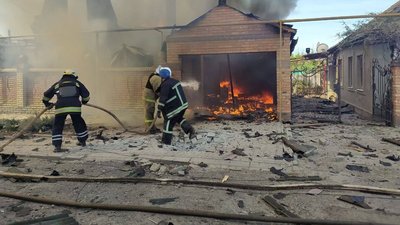 В Оріхові артобстріли військових РФ призвели до пожеж та нових пошкоджень інфраструктури