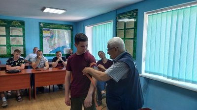 У Запоріжжі продовжують залучати добровольців для допомоги рятувальникам