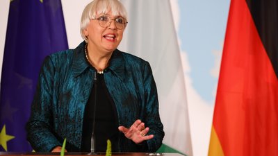 "Я не дозволю Путіну забрати у мене Чехова!": німецька міністерка висловилась про бойкот російської культури